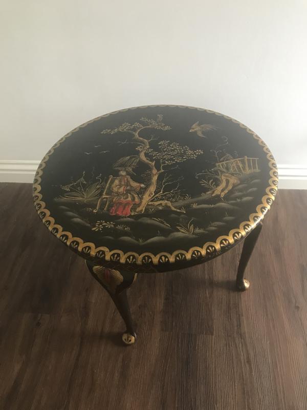 Antique Chinese black Lacquered Chinoiserie coffee/ side table.